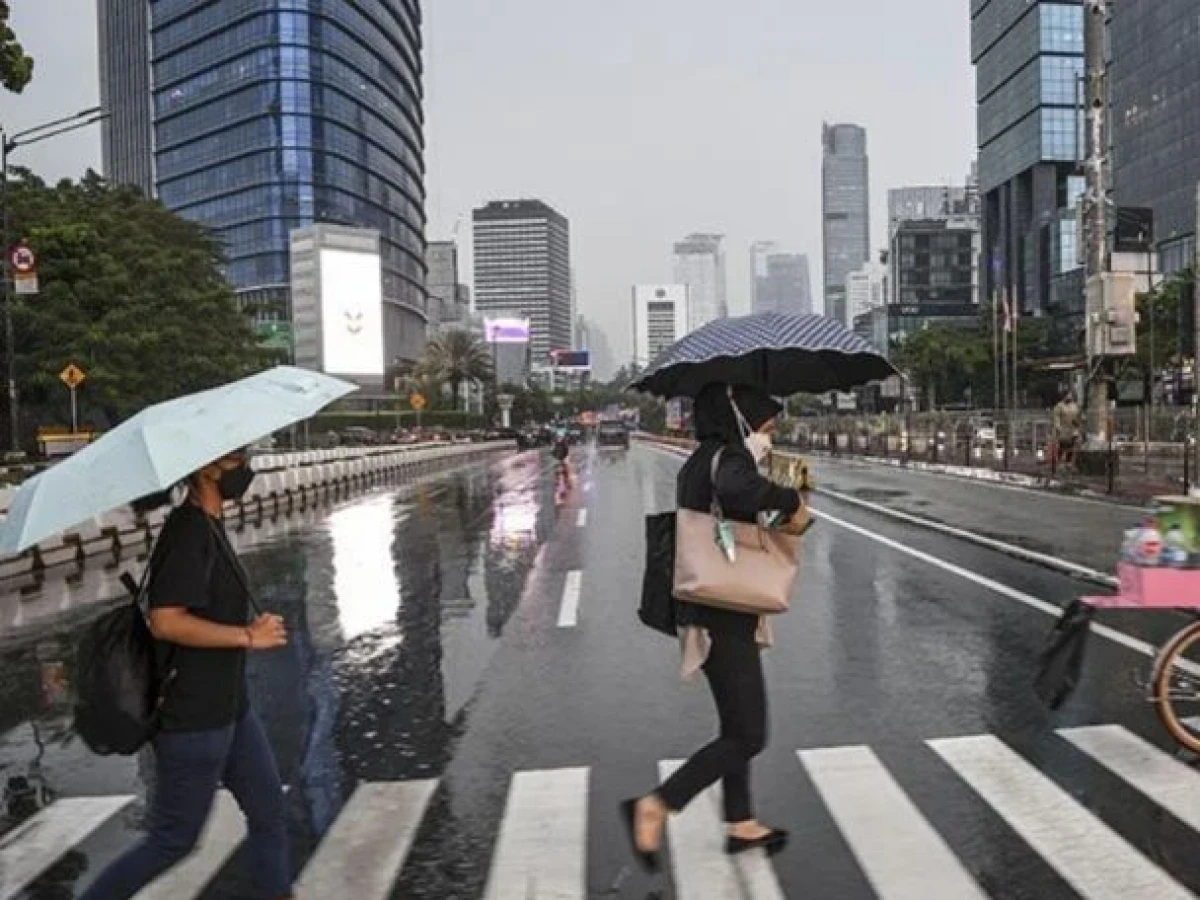 Siap-Siap! Sebagian Jakarta Akan Diguyur Hujan Jumat Siang hingga Malam Hari
