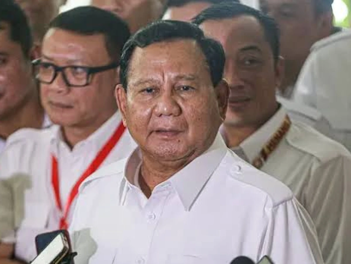 MK Tolak Gugatan Batas Maksimal Usia Capres, Prabowo: Kumaha?