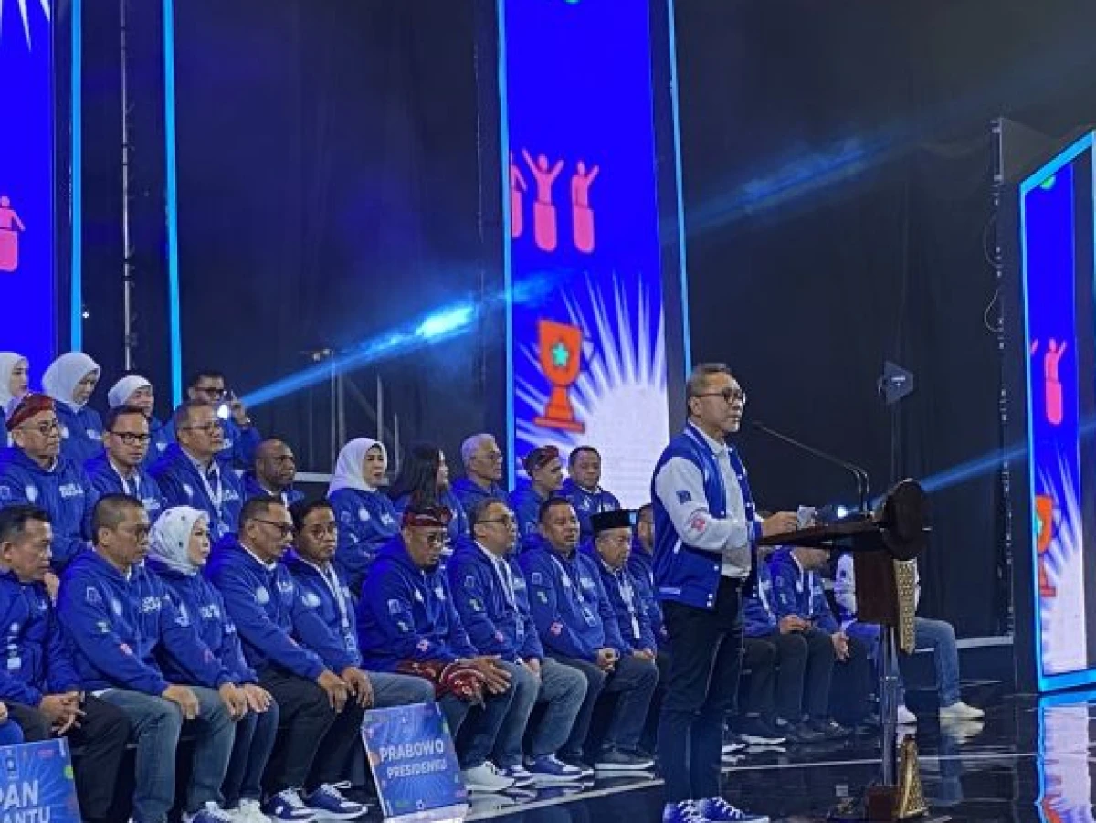 Tegaskan Tak Diarahkan, PAN Hanya Lapor ke Jokowi terkait Gabung Koalisi Gerindra-PKB