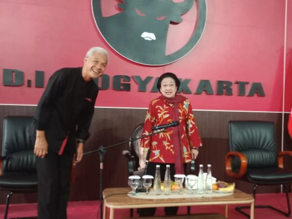 Megawati Tegaskan PDIP Tak Panik, Sentil Media Massa