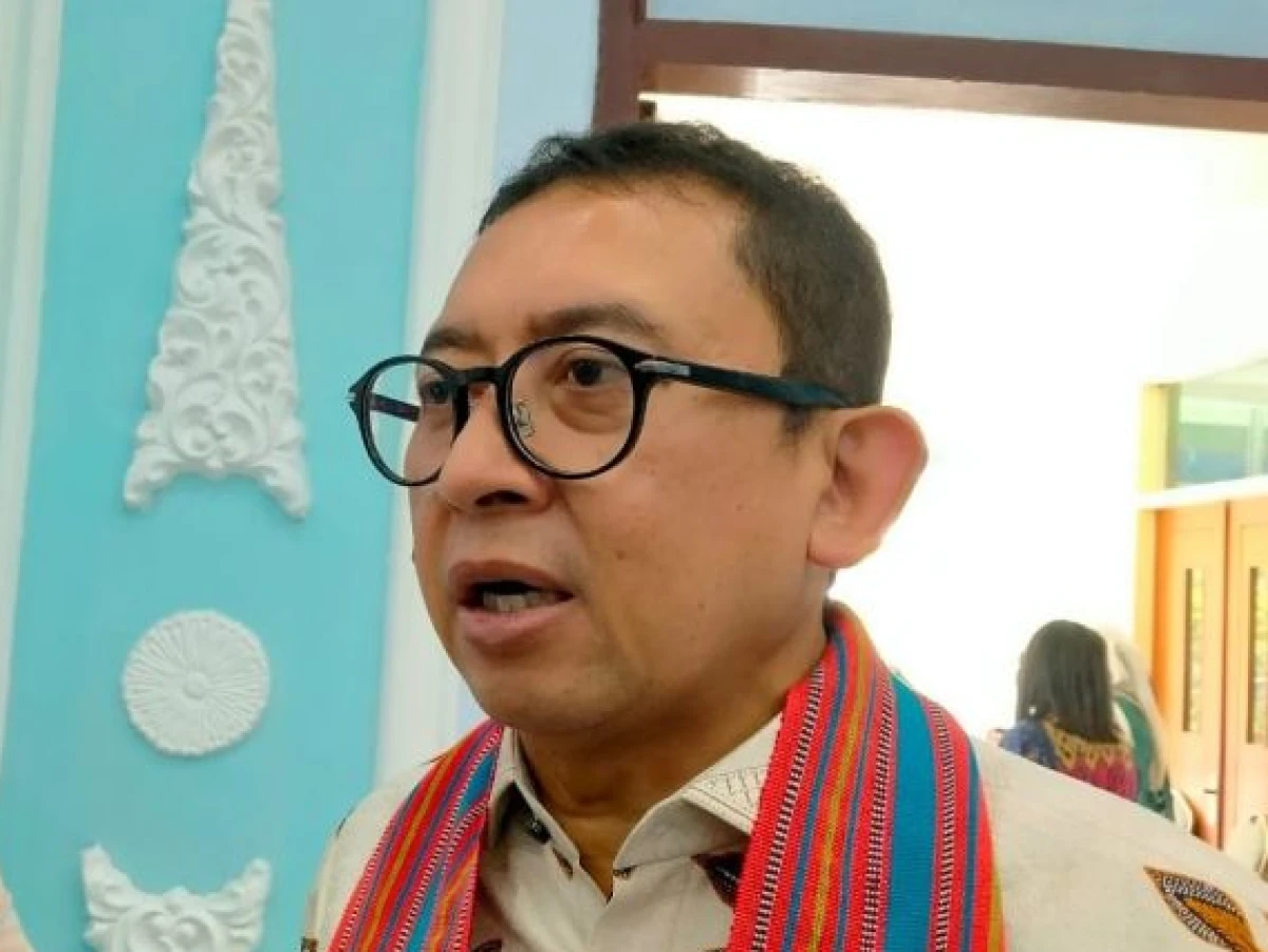 Fadli Zon Tegaskan Gerindra Tak Risih Lawan Ganjar-Anies di Pilpres 2024