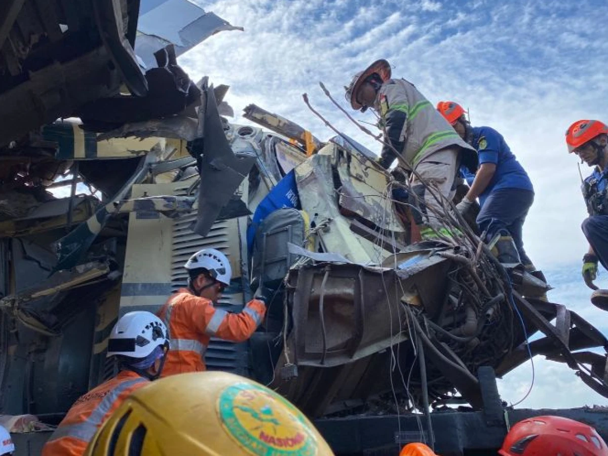 Korban Kecelakaan Kereta Selesai Dievakuasi, Basarnas: Tewas 4 Orang, Dirawat 34 Orang