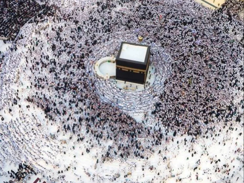 Kemenhaj Arab Saudi Rilis Panduan Umrah Digital saat Ramadan dalam 16 Bahasa