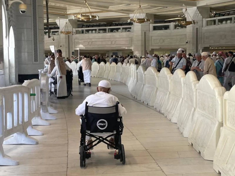 Tarif Resmi Kursi Roda di Makkah 300-350 Riyal, Jemaah Diimbau Hindari Pendorong Ilegal