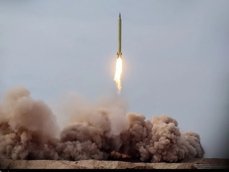 Perang Pecah! 14 Pangkalan Militer AS di Kawasan Timur Tengah Dihantam Rudal dan Drone Iran