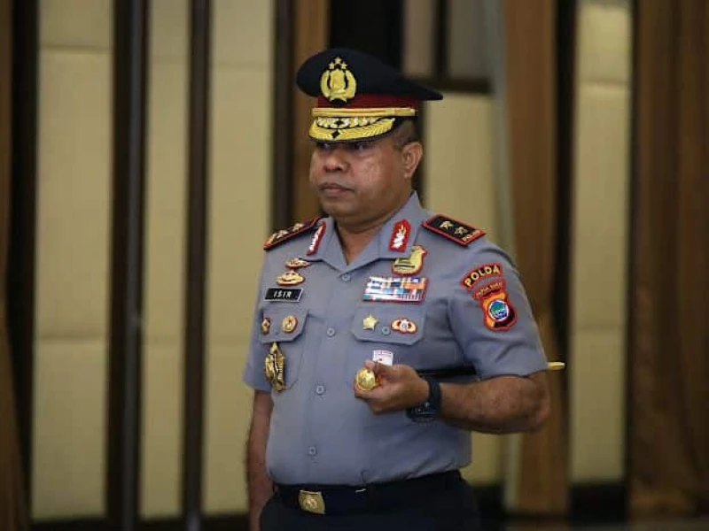 Alumni Tarnus Masuk Ring 1 Mabes, Irjen Johnny Eddizon Isir Jabat Kadiv Humas Polri