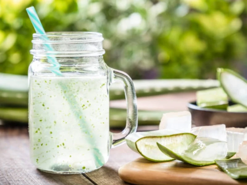 Rahasia Pencernaan Sehat, Perut Nyaman Setiap Hari: Ini 8 Minuman Alami Pembersih Usus!