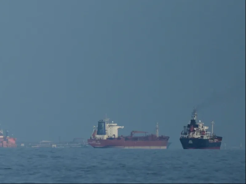 Harga Minyak Dunia Kembali Meroket, Kondisi Selat Hormuz Makin Rumit