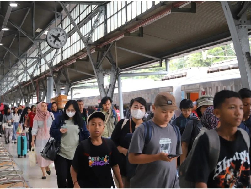 Libur Panjang Isra Mikraj, KAI Siapkan 649.780 Tempat Duduk , Ini 10 Rute Terfavorit!