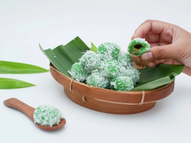 Klepon, Jajanan Nusantara yang Lumernya Bikin Nagih, Jadi Primadona Takjil Ramadan