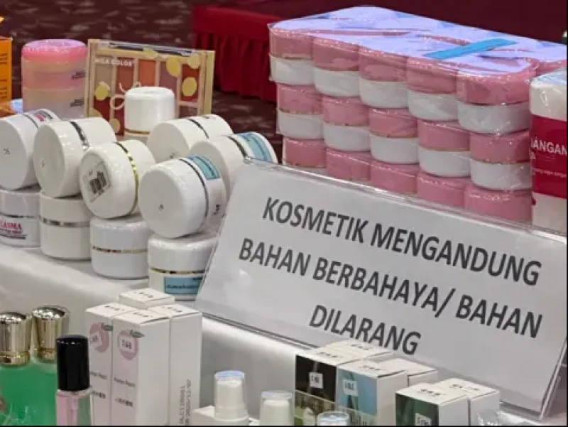Tips Mengetahui Produk Kosmetik dan Skincare Berbahaya dari Pakar Kesehatan