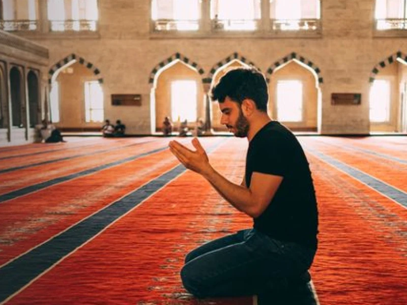 Mustajab! Ini Amalan dan Doa yang Dibaca pada Malam 1 Rajab