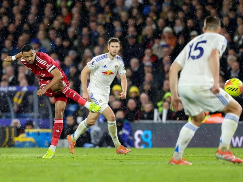 Liverpool Makin Terpuruk! Unggul 3 Kali Tetap Gagal Tumbangkan Leeds United