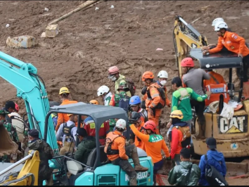 57 Jenazah Korban Longsor di Cisarua Bandung Barat Teridentifikasi dan Diserahkan ke Keluarga