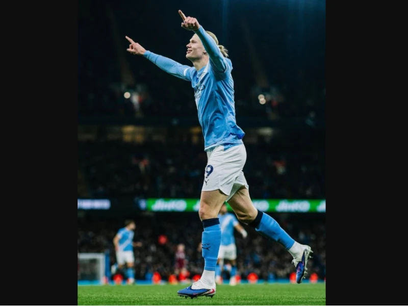 Tahta Liga Inggris Beralih, Manchester City Geser Arsenal di Puncak Klasemen usai Bantai West Ham 3-0