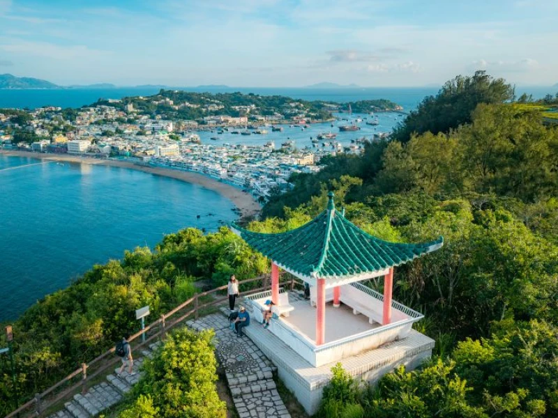 Wisata Alam di Hong Kong, HKTB Berkolaborasi dengan Eiger