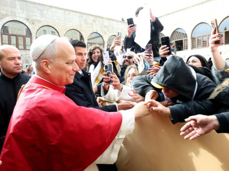 Paus Leo Kunjungi Makam Santo Charbel, Rangkul Kaum Muda di Tengah Badai Konflik Timur Tengah