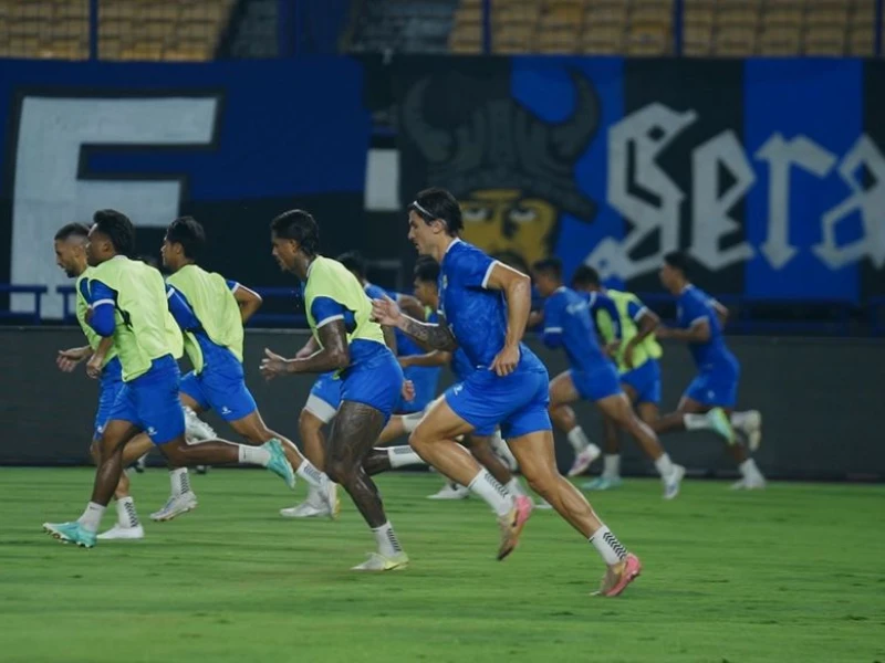 Link Live Streaming Persib vs Madura United di Super League Malam Ini