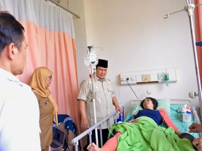 Prabowo Perintahkan Investigasi Menyeluruh Tabrakan Kereta di Bekasi Timur, Soroti Perlintasan Tak Dijaga