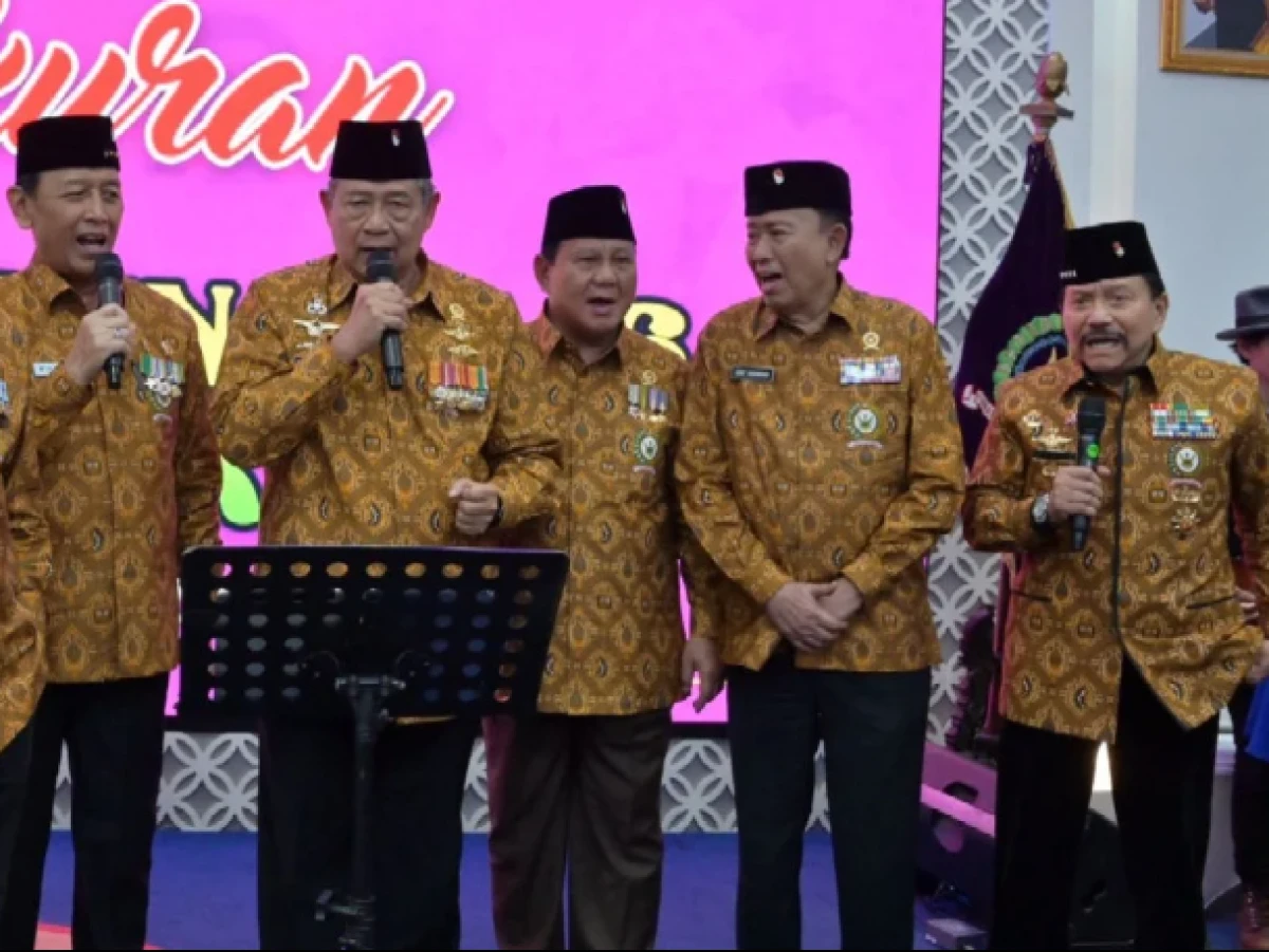 Momen Prabowo dan SBY Nyanyi Bareng di HUT PEPABRI