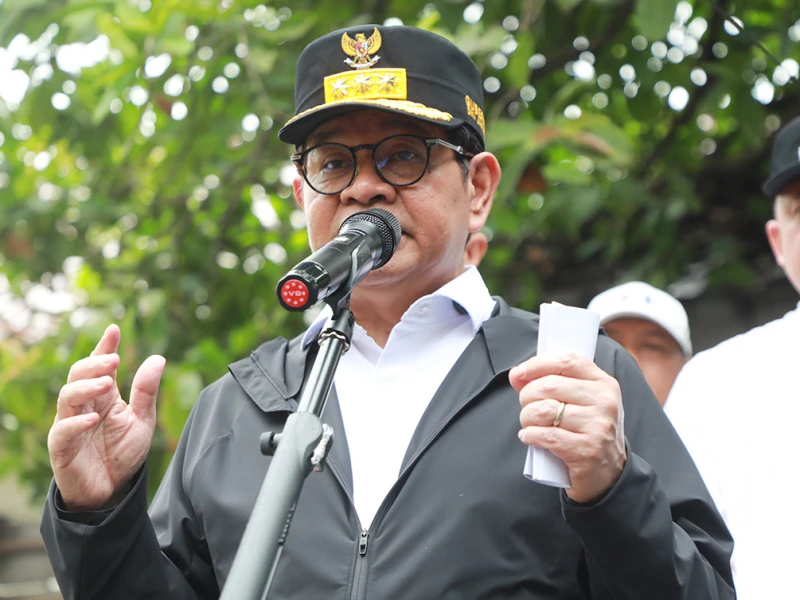 Pengemudi Mobil Tewas Terjebak Macet Banjir Jakarta, Pramono Instruksikan Penanganan Lintas Dinas