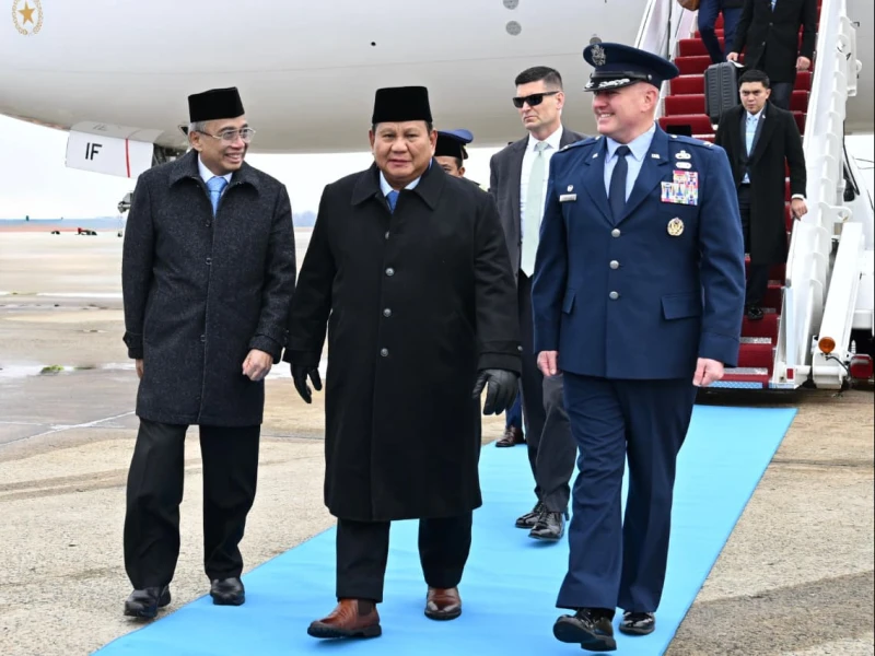 Tiba di AS, Presiden Prabowo Akan Bertemu Donald Trump Bahas Perjanjian Dagang