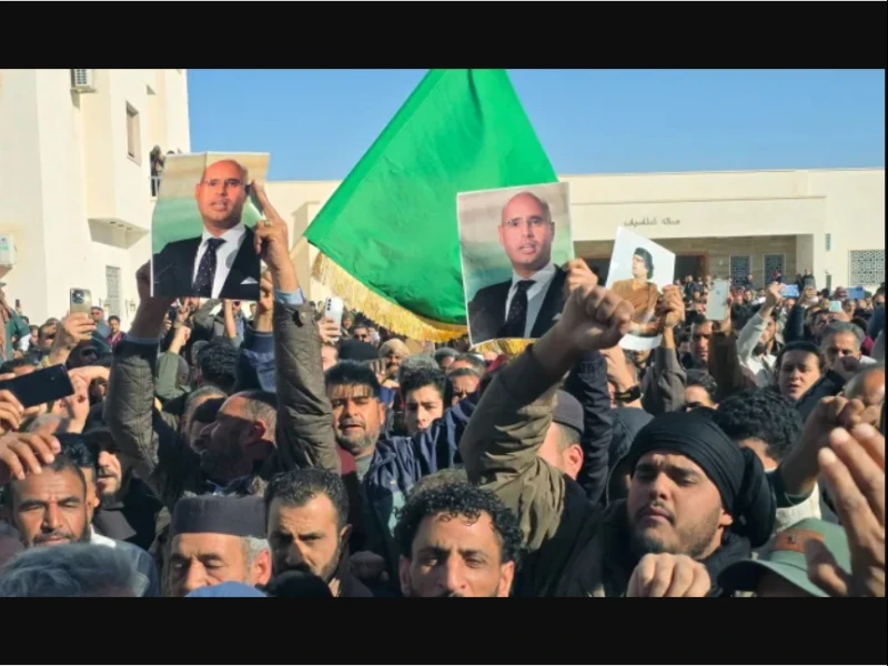 Ribuan Orang Berkumpul di Bani Walid dalam Pemakaman Mendiang Penguasa Libya Muammar Gaddafi, Saif al-Islam