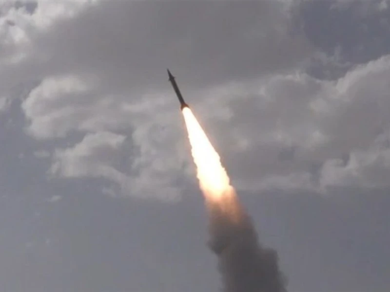 Rudal Iran Hantam Pangkalan AS di Kuwait dan Bahrain, IRGC: Perlawanan Akan Terus Berlanjut!