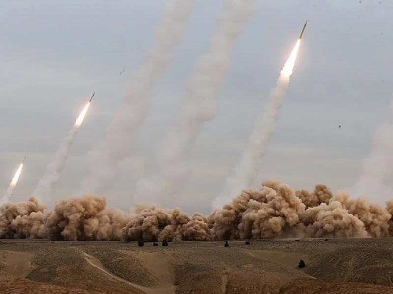 Hari ke-26 Perang: Iran Rudal Hantam Fasilitas Strategis Israel dan AS