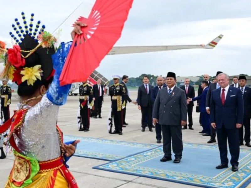Raja Abdullah II Anugerahi Prabowo Medali Kehormatan Tertinggi Yordania