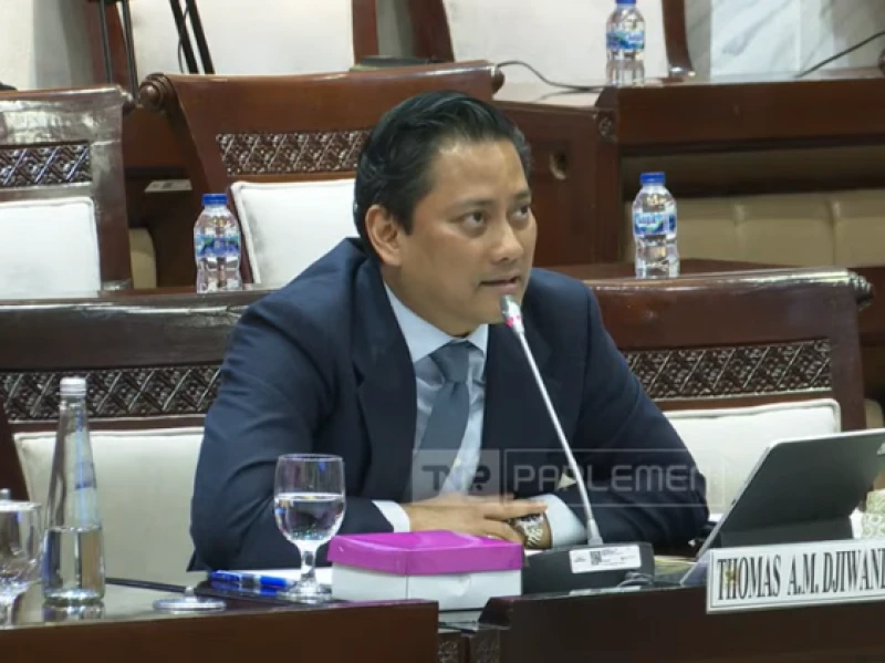 Tok! Komisi XI DPR Setujui Thomas Djiwandono Jadi Deputi Gubernur BI