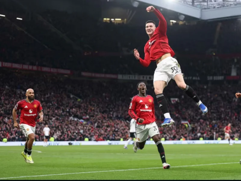 Gol Sesko di Injury Time Bikin Old Trafford Meledak, Manchester United Tekuk Fulham 3-2