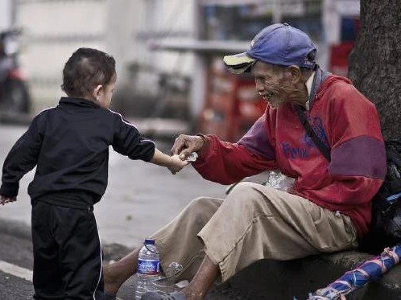 Keutamaan Sedekah Subuh: Rezeki Dilipatgandakan, Jauh dari Marabahaya