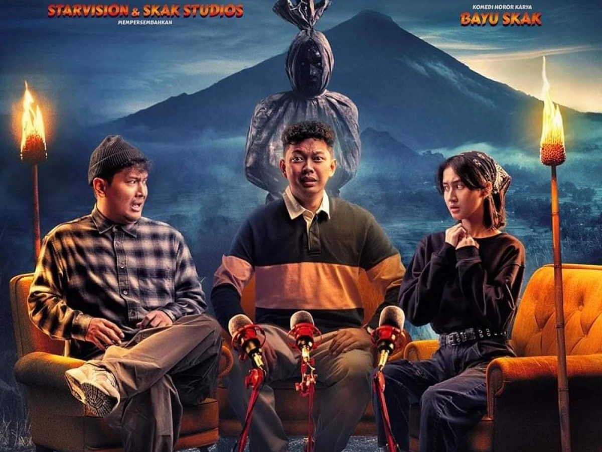 Kisah Mitos Mendaki Gunung Madyopuro di Film Horor Komedi ‘Sekawan Limo’