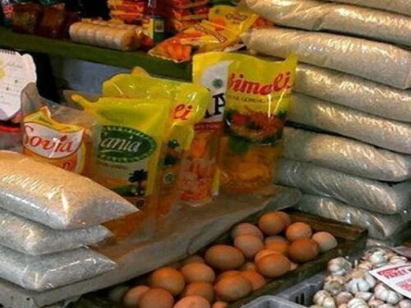 Harga Bahan Pangan 13 Januari: Cabai, Beras, hingga Telur Ayam Kompak Turun