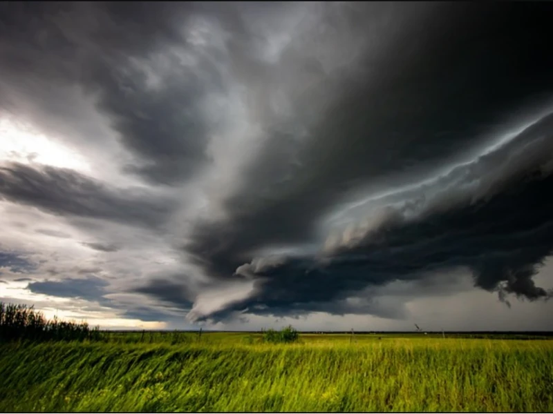 Waspada Hujan Meluas saat Natal 2025, BMKG: Seruakan Dingin Asia Meningkat