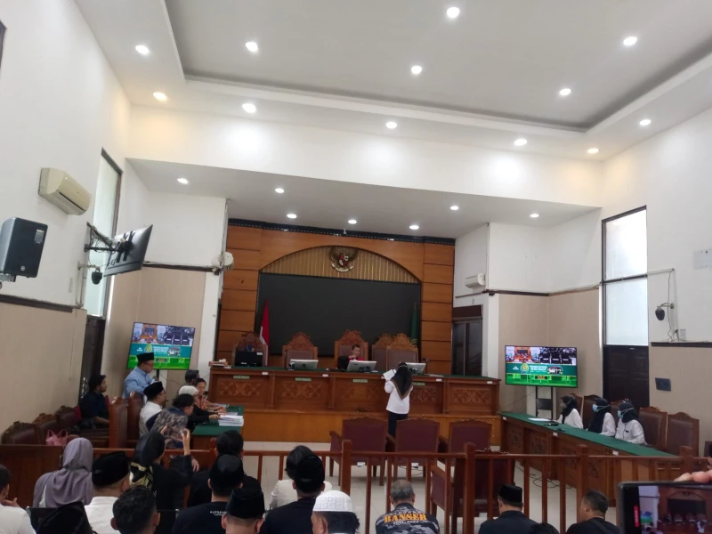 Gus Yaqut Lega Sidang Praperadilan Kuota Haji Tambahan 2024 Berjalan Terbuka, Hakimnya Tegas!