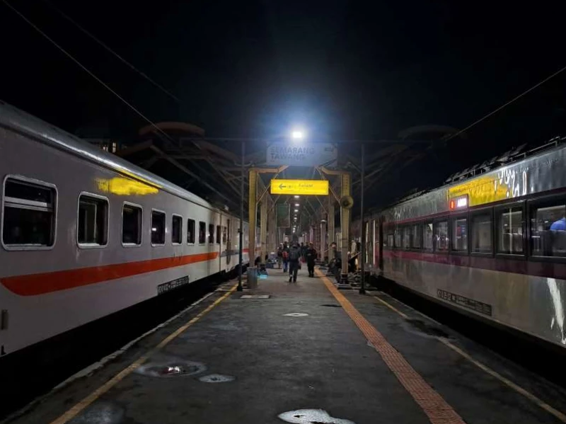 Imbas Tabrakan Kereta di Bekasi, 2 Kereta dari Semarang Tujuan Jakarta Batal Berangkat