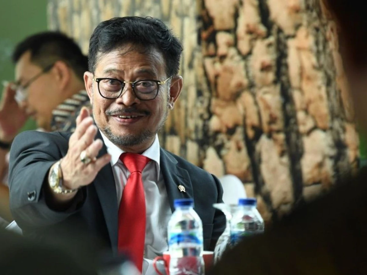 SYL Tertawa Saat PPATK Ungkap Cek Rp 2 Miliar yang Ditemukan KPK Palsu