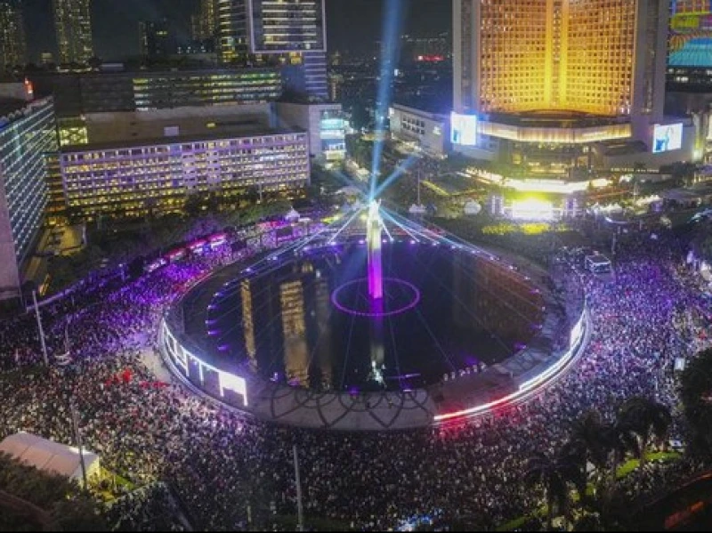 Jakarta Pusatkan Perayaan Tahun Baru 2026 di Bundaran HI, Dimeriahkan Grup Band D’Masiv
