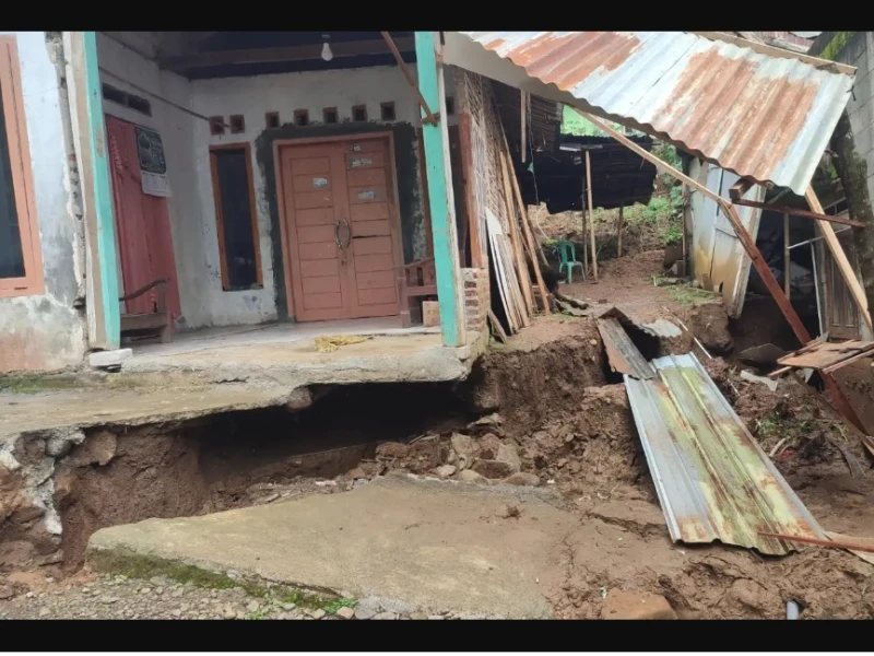 Gerakan Tanah Landa Jawa Tengah, Ratusan Warga Mengungsi, BNPB Serukan Siaga Penuh!