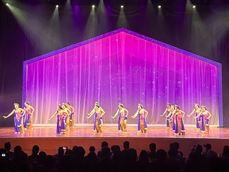 Pertunjukan Teater Tari Gugur Gunung 4 ‘Seteko Mimpi, Sebakul Cerita’ Gebrak Taman Ismail Marzuki