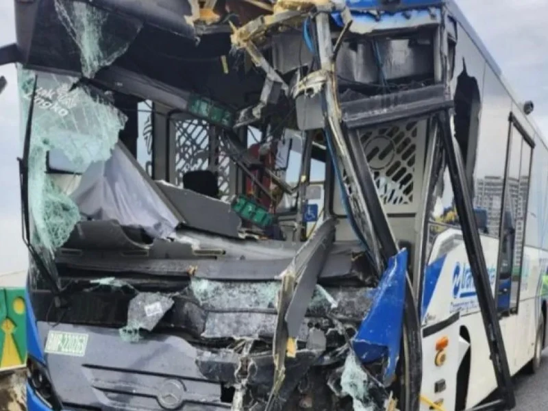 Penyebab Kecelakaan Adu Banteng 2 Bus Transjakarta di Koridor 13, Polisi: Sopir Tertidur