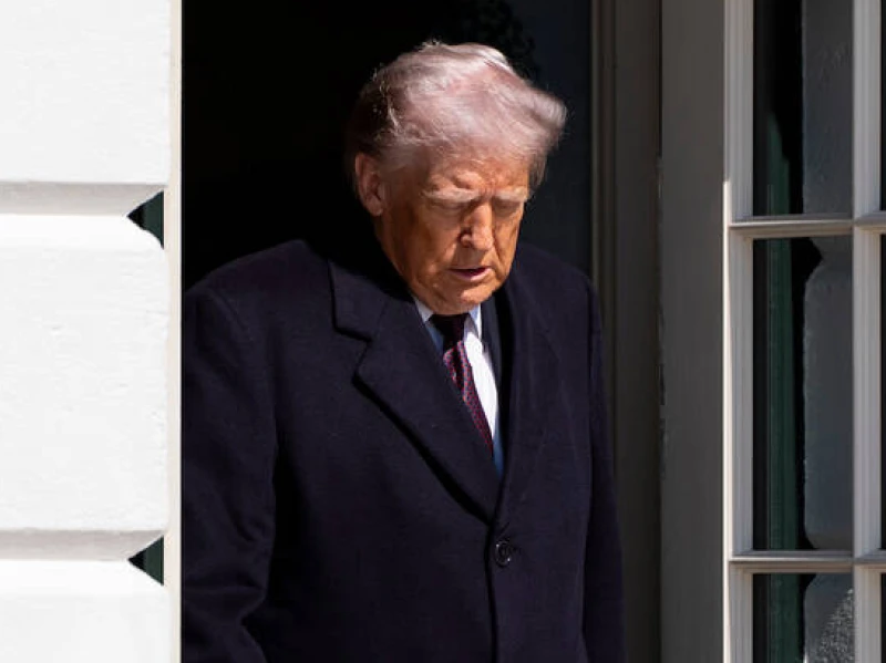 Trump Kecewa Negosiasi Iran Mandek, Ancaman Militer Bayangi Timur Tengah