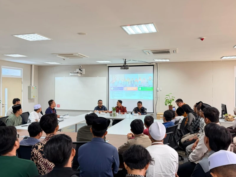 Sasar Kiai Muda-Ustaz Pengajar Kitab Kuning, Kemenag Gelar Pelatihan Multimedia Pesantren di 5 Kampus