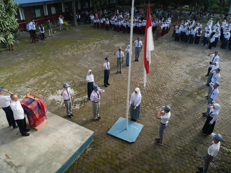 Sekolah Kembali Wajib Upacara Setiap Senin, Ini Teks Ikrar Pelajar Pengganti Janji Siswa
