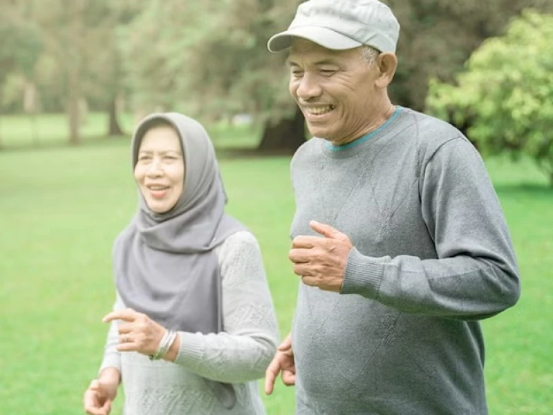 Olahraga Ringan bagi Lansia yang Sedang Berpuasa: Aman, Simpel, Sehat!